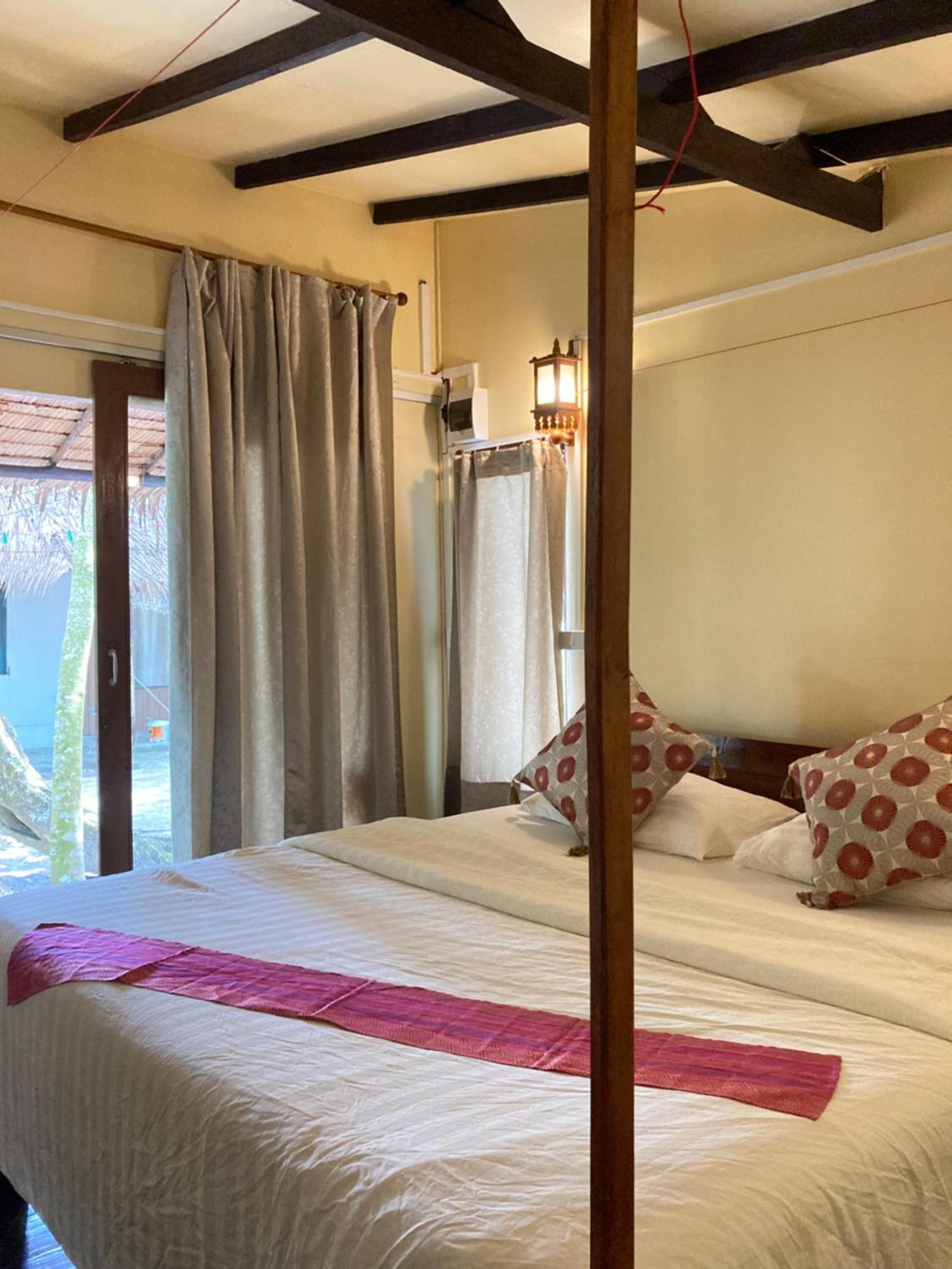 Ailay Hotel Ко Паям Екстериор снимка
